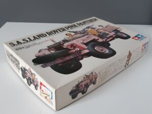 Tamiya S.A.S. Land Rover Pink Panther