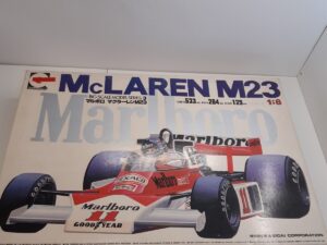Eidai Grip McLaren M23 F1 Big Scale Model kit