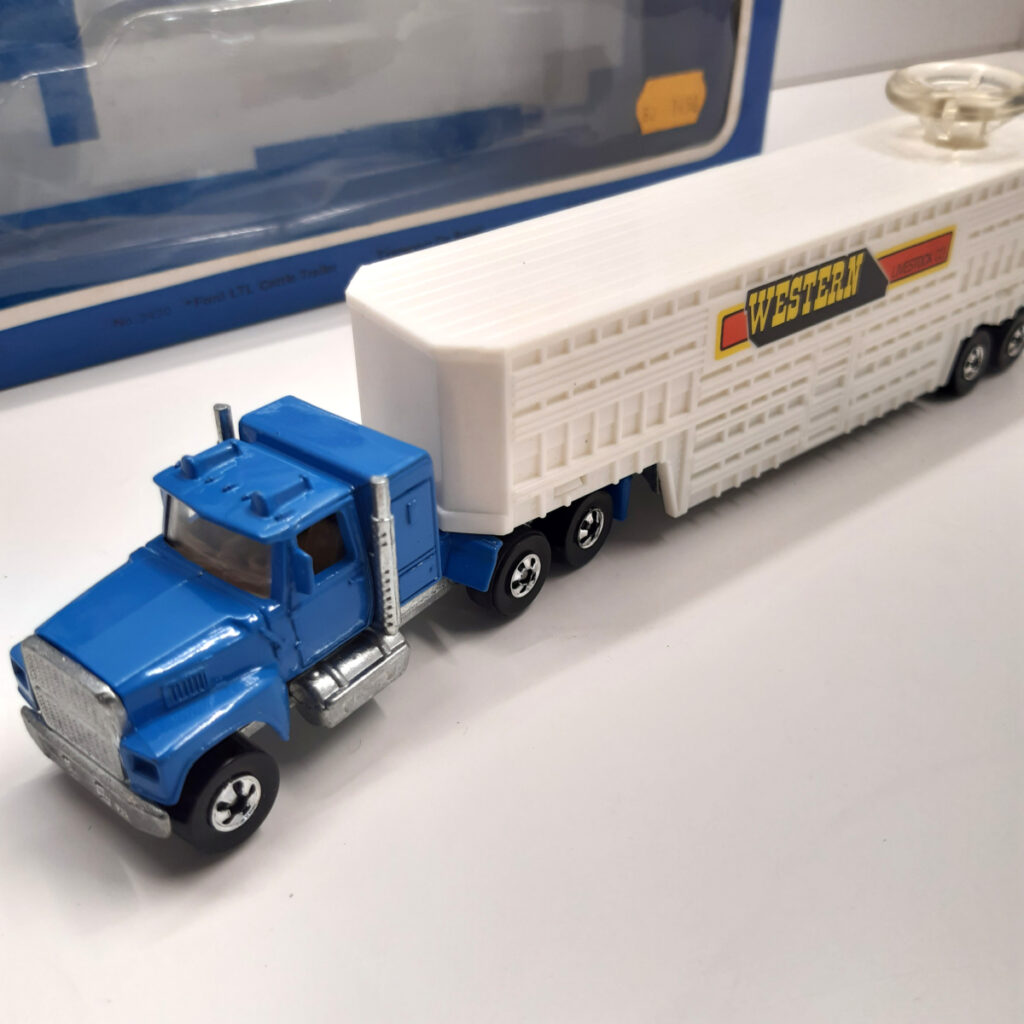 Hot Wheels / Mattel - Steering Rigs - Ford LTL Cattle trailer - No ...