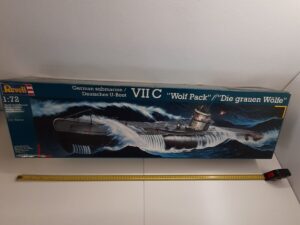 Revell 1:72 UボートVI IC Wolf Pack Revell Model Kit 05015 1:72 Scale German Submarine VIIC