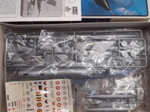 Revell General Dynamics F-16 A model kit