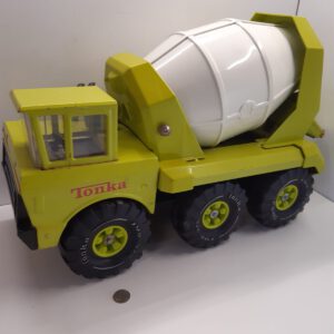 Tonka Mighty cement truck