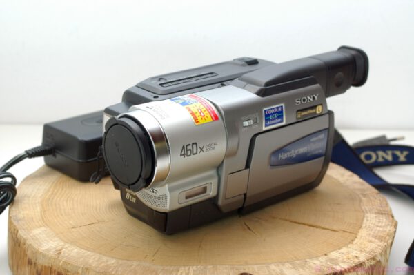 Sony Handycam Vision CCD-TRV58E Video Hi8