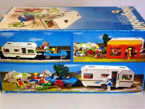 Playmobil 3249 caravan
