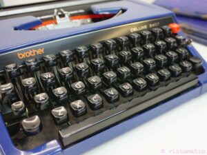 Brother DeLux 240T Typewriter Blue