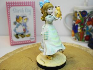 Sarah Kay Figurine – DeAgostini – Atlas – Limited Edition - Girl with kitten