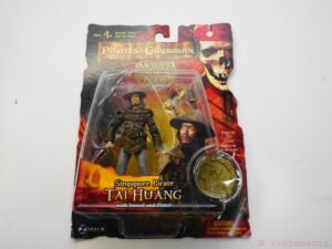 Job Lot Zizzle Pirates of the Caribbean Action figures