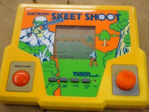 Tiger Electronics "Skeet Shoot" Handheld LCD game