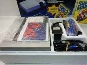 Nintendo Entertainment System "Challenge Set" + Mario Bros 3