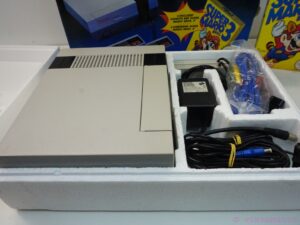 Nintendo Entertainment System "Challenge Set" + Mario Bros 3