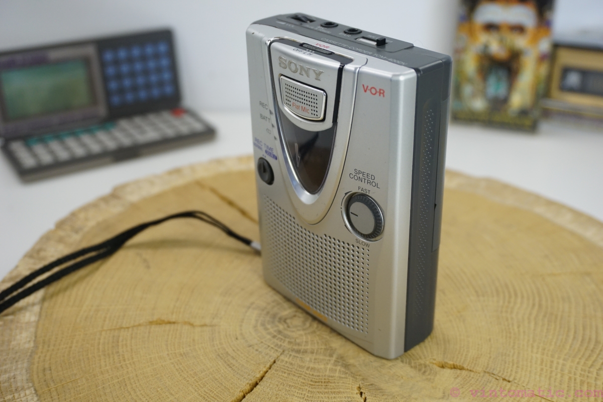 Sony TCM-400DV Cassette-Corder - Walkman