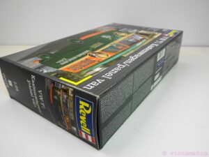 Revell Volkswagen T1 Panel Van 1:24 Scale Model Kit - 07076