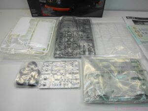 Revell Volkswagen T1 Panel Van 1:24 Scale Model Kit - 07076