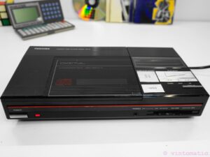 Vintage Toshiba XR-J9 Compact Disc player
