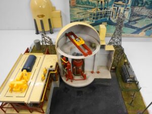 1959 Revell Westinghouse Atomic Power Plant Built Up