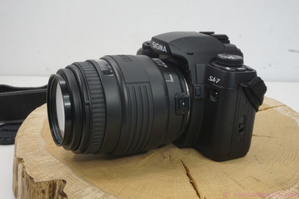 The Sigma SA-7 is a 35mm autofocus SLR analog camera