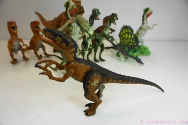 a lot of 12 vintage Jurassic Park dinosaurs figures by Kenner