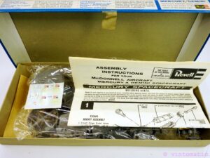 Revell Mercury and Gemini Space Capsule Model Kit