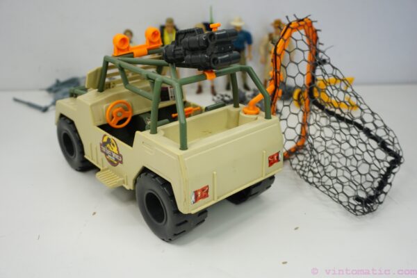 Kenner /Hasbro JURASSIC PARK Action Figures and Net Trapper Vehicle