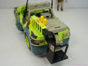 Hasbro Jurassic Park Ground Tracker Vehicle and Action Figure