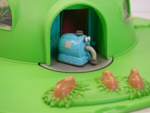 Tomy Teletubbies Home Hill House