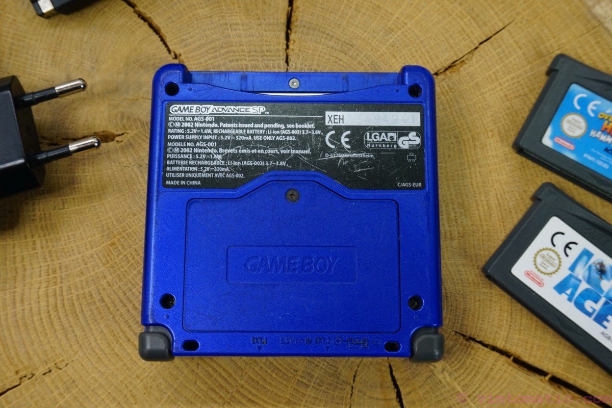 Nintendo Game Boy Advance SP Cobalt Blue + Games + Charger