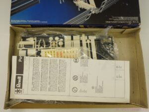 Revell 1/144 Scale Power Satellites Model Kit