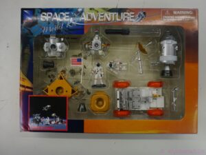 Lot of 4 New-Ray Toys Space Adventure Model Kits - Vintage, New in Box