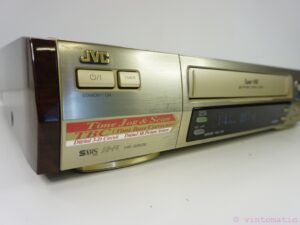 JVC HR-S8500 S-VHS Video Cassette Recorder