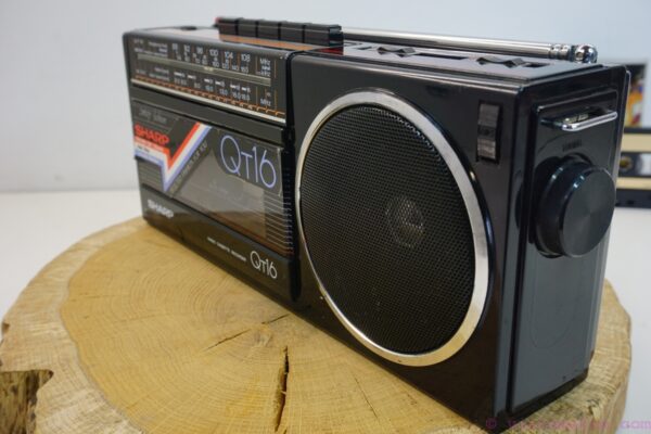 Sharp QT-16 Portable Radio Cassette - Vintomatic