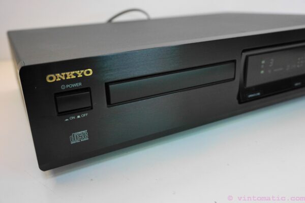 Onkyo DX-7222 Compact Disc / CD Player with Remote - Vintomatic