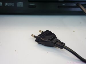 Onkyo DV-S535 DVD/CD Player with Remote