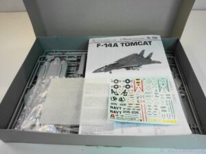 Italeri Grumman F-14 A Tomcat Model Kit - Scale 1:72