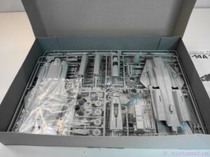 Italeri Grumman F-14 A Tomcat Model Kit - Scale 1:72