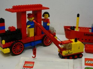 Vintage Lego Lot - Sets 252, 643, 310, 379