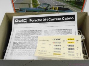 Revell Porsche 911 Carrera Cabrio 07245 1:25