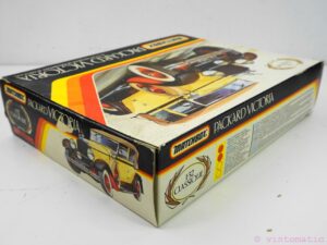 Vintage Matchbox 1928 Packard Victoria 1:32 Scale Model Kit