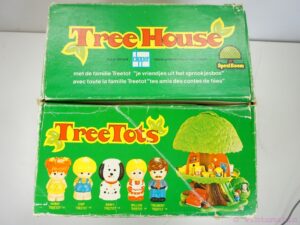 Clipper / Kenner Tree Tots Family Tree House