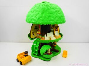 Clipper / Kenner Tree Tots Family Tree House