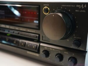 Vintage Technics RS-BX727 Cassette Deck - High-End Direct Drive