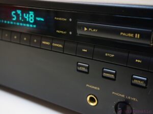 Marantz CD-72SE Compact Disc Player - High-End