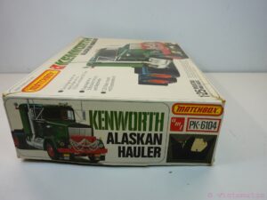 MATCHBOX AMT 1/25 Scale Kenworth Alaskan Hauler Model Kit