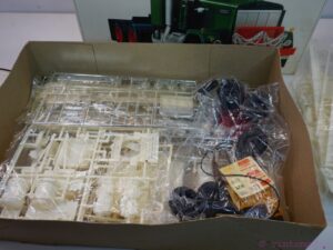 MATCHBOX AMT 1/25 Scale Kenworth Alaskan Hauler Model Kit