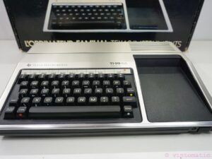 Texas Instruments TI-99/4A Home Computer + Games