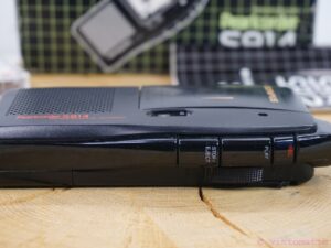 Olympus S914 Pearlcorder, a handheld cassette voice recorder