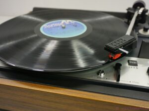 Vintage Dual 1225 Automatic Turntable - Record Player
