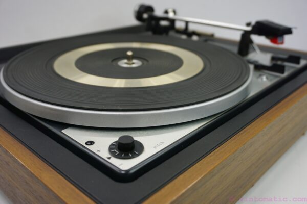 Vintage Dual 1225 Automatic Turntable - Record Player