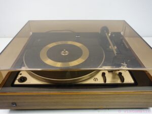 Vintage Dual 1225 Automatic Turntable - Record Player
