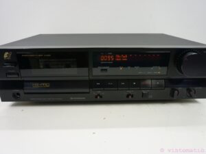 Sansui D-X301i Stereo Cassette Deck with HX-Pro Headroom Extension and Dolby B/C.