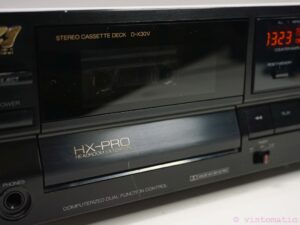 Sansui D-X301i Stereo Cassette Deck with HX-Pro Headroom Extension and Dolby B/C.
